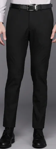 Black solid formal pant for office wear