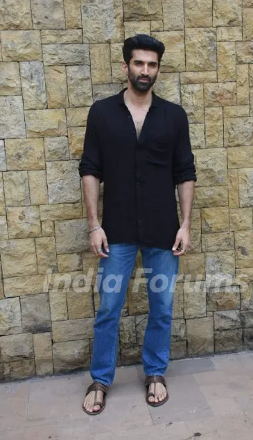 best short kurta outfit by Aditya Roy kapoor