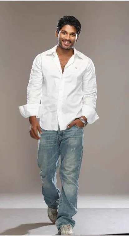 Allu Arjun in rapchik outfit