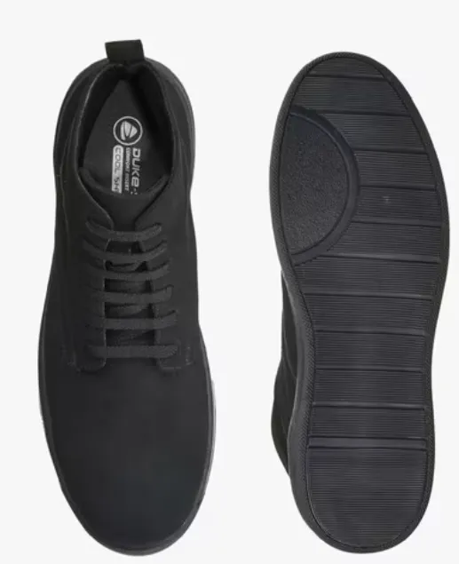 Trendy footwear for men, combining style and comfort for the ultimate Genz look