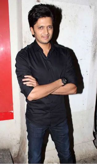 ritesh deshmukh outfits